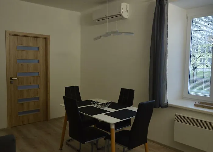Apartmanovy Byt Trebon