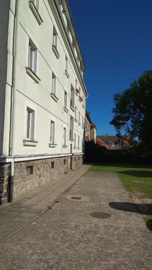 Apartmanovy *